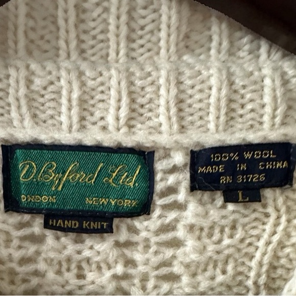 D. Byford Vintage Cream Crew Neck Long Sleeve Cable Knit Sweater Size Large - Picture 5 of 6